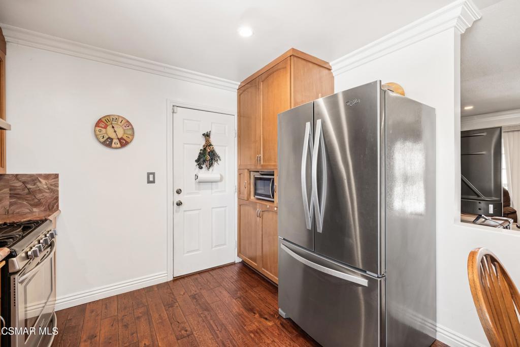1207 Graham Street Property Photo 9