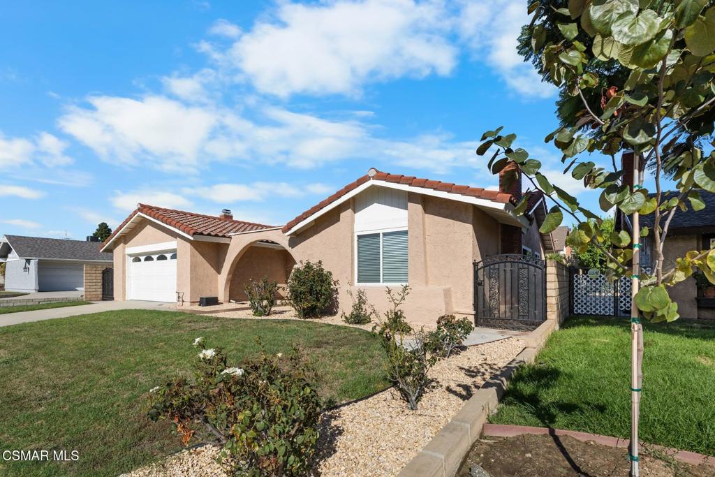 2162 Yosemite Avenue Property Photo 3