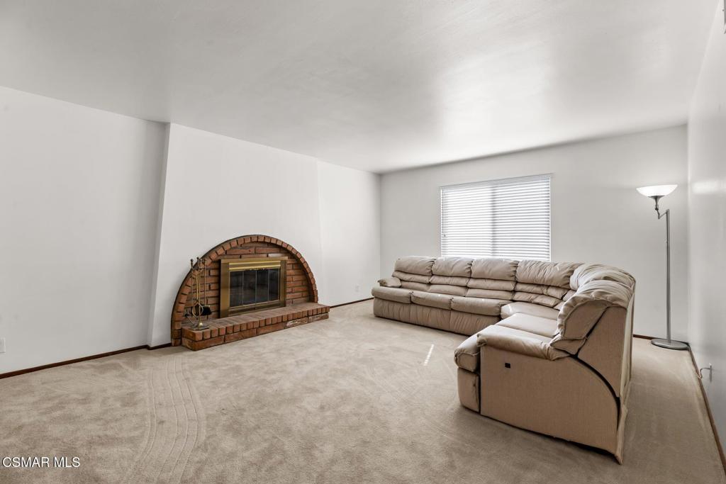 2162 Yosemite Avenue Property Photo 6