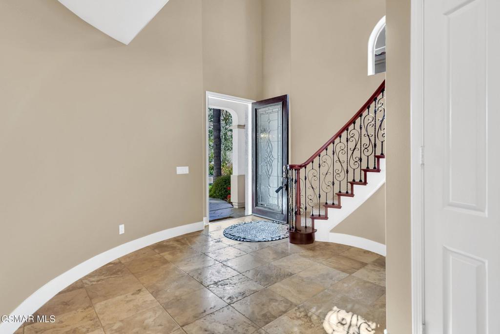 645 Corte Estrella Property Photo 8