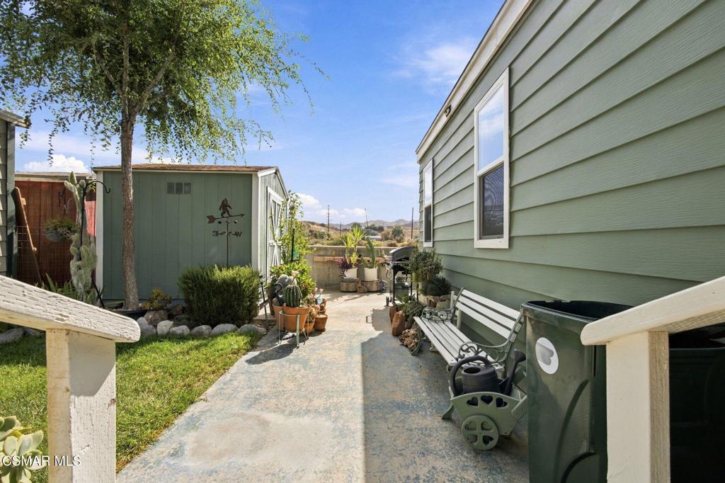 16274 Vasquez Canyon Road 60 Property Photo 10