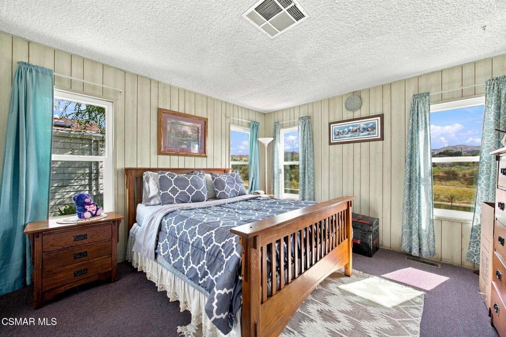 16274 Vasquez Canyon Road 60 Property Photo 12