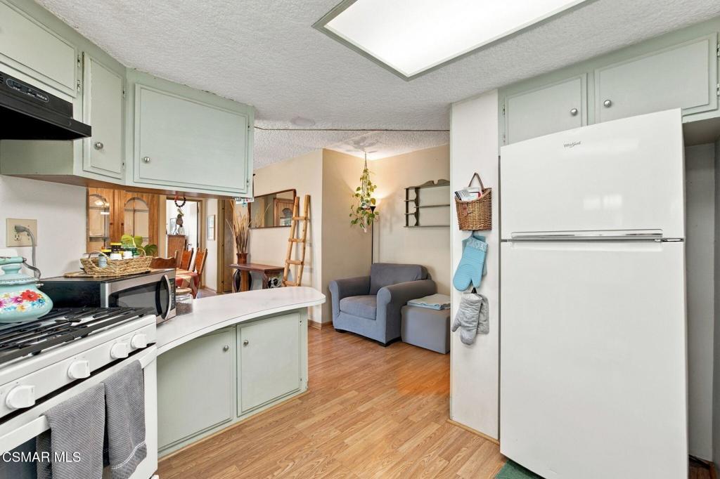16274 Vasquez Canyon Road 60 Property Photo 23