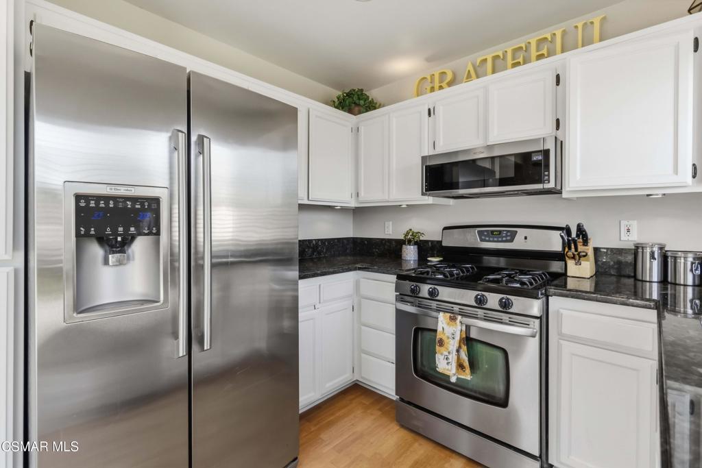 1160 Knottingham Street Property Photo 18