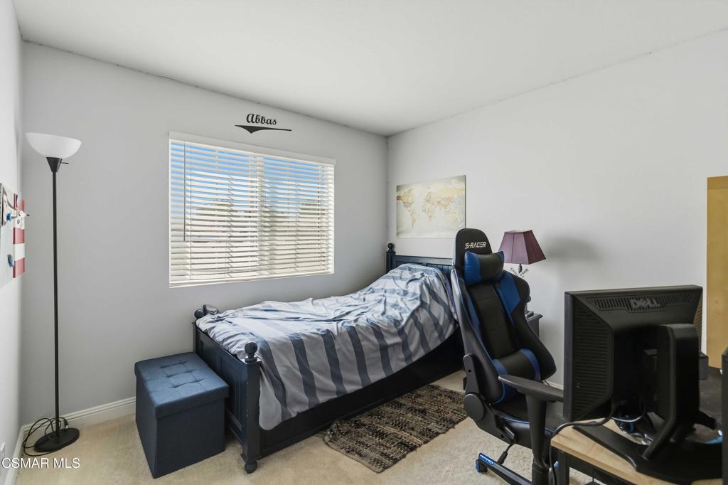 1160 Knottingham Street Property Photo 23