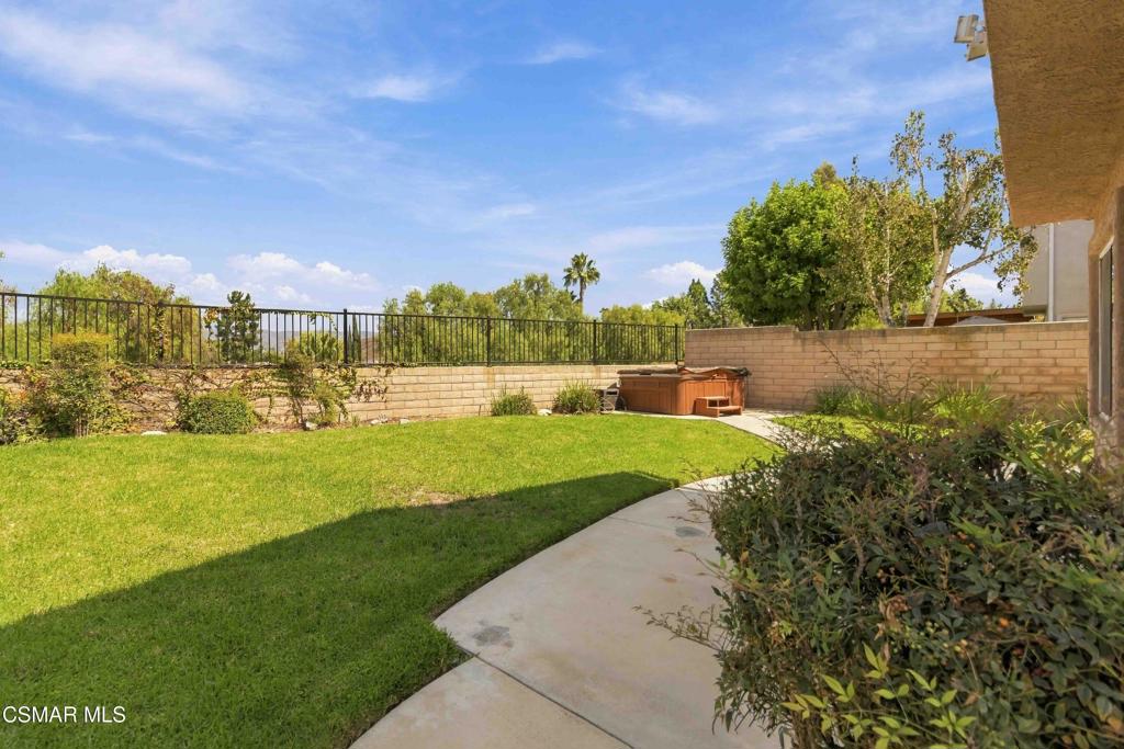 1160 Knottingham Street Property Photo 41