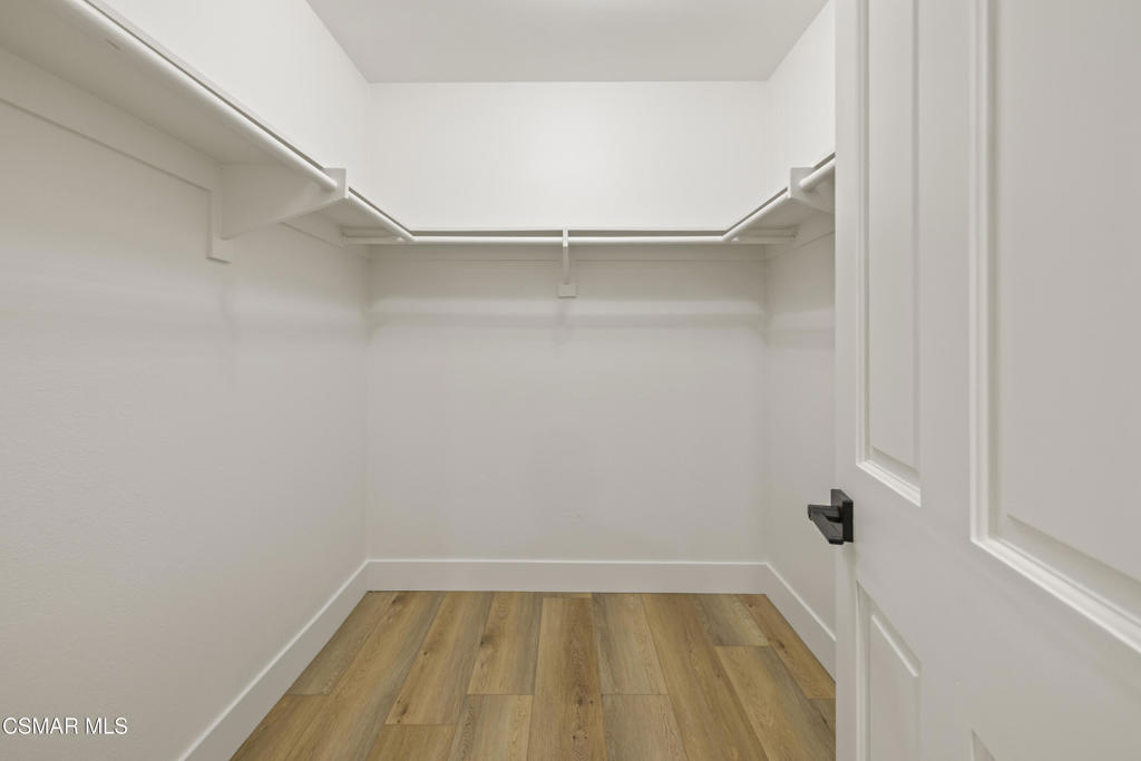 5834 Woodglen Drive Property Photo 37