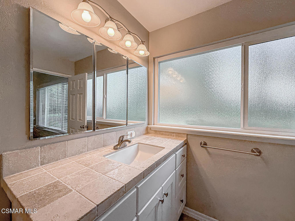 2516 Clearfield Place Property Photo 29