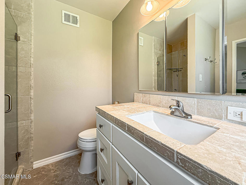 2516 Clearfield Place Property Photo 30