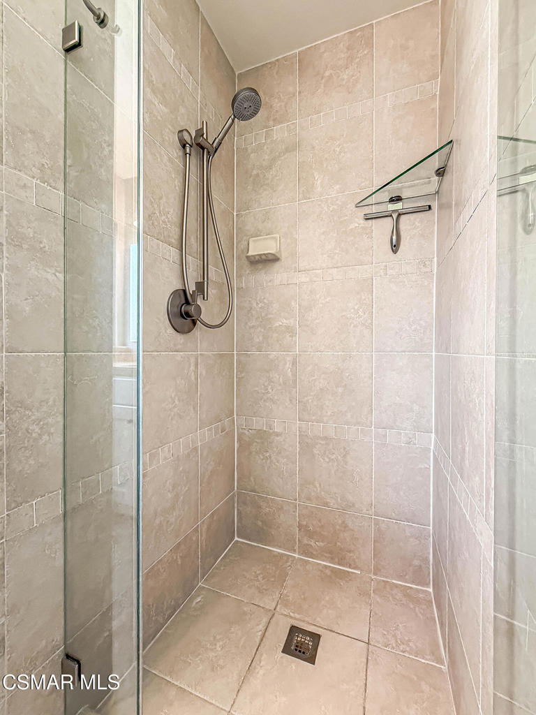 2516 Clearfield Place Property Photo 31