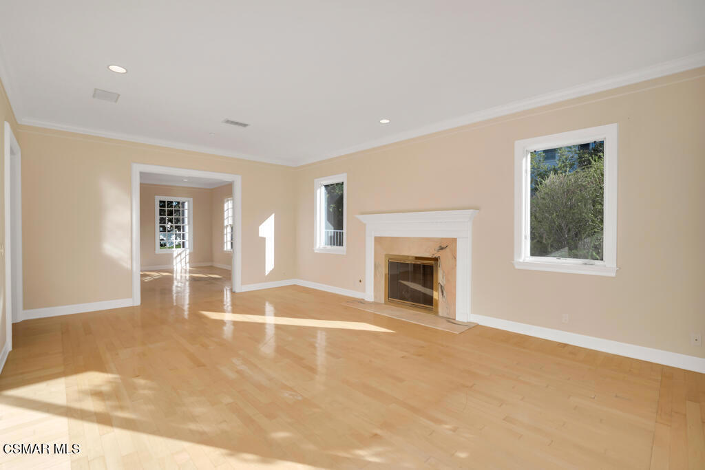 591 W Stafford Road Property Photo 14