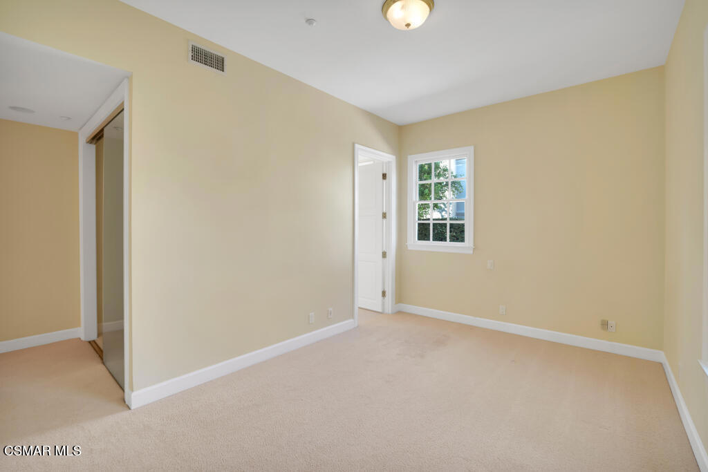 591 W Stafford Road Property Photo 29