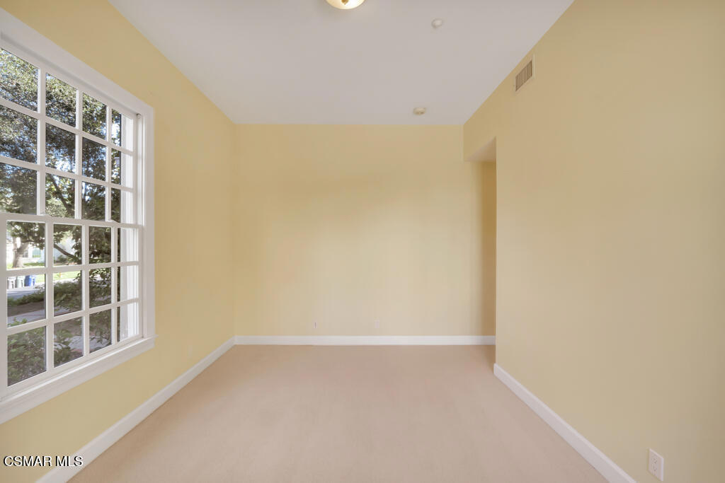 591 W Stafford Road Property Photo 30