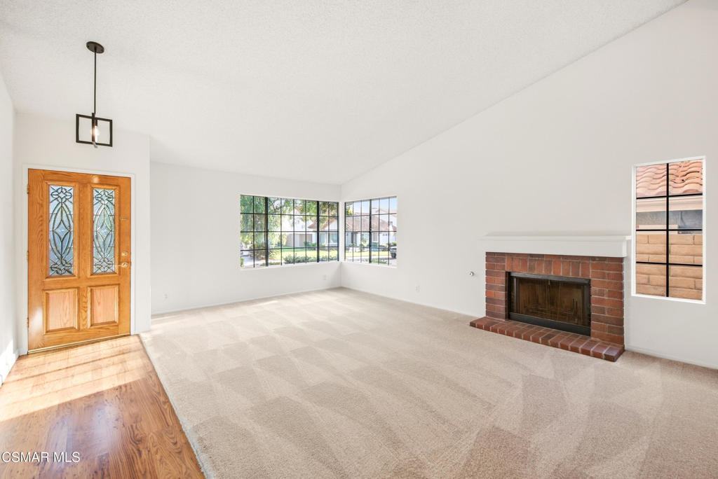 12675 Hillside Drive Property Photo 4