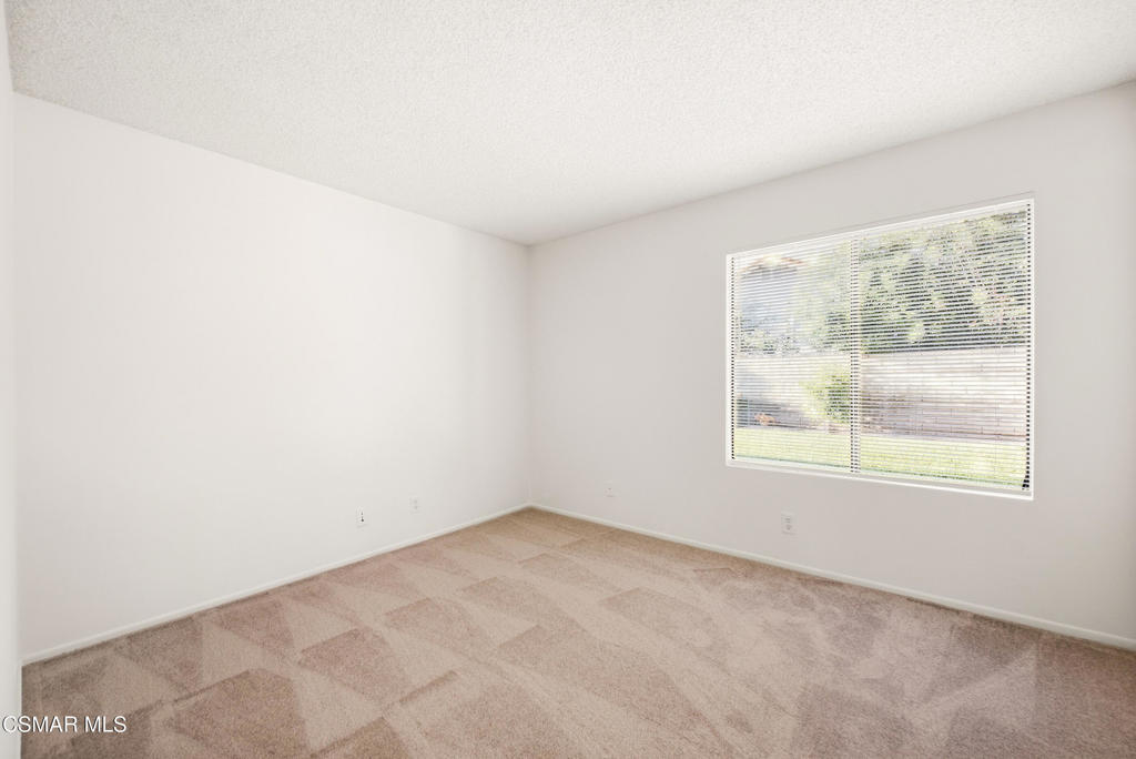 12675 Hillside Drive Property Photo 24