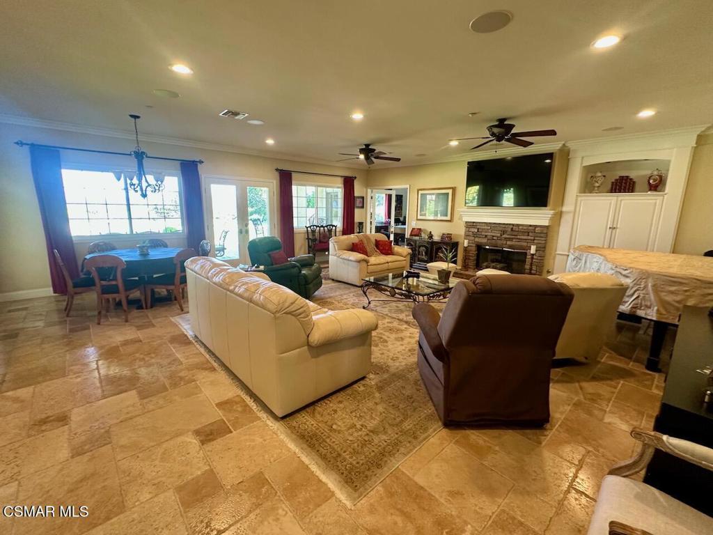 468 Saddle Trail Trail Property Photo 9