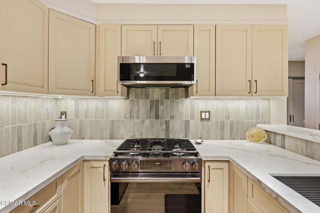 571 Artisan Road Property Photo 10
