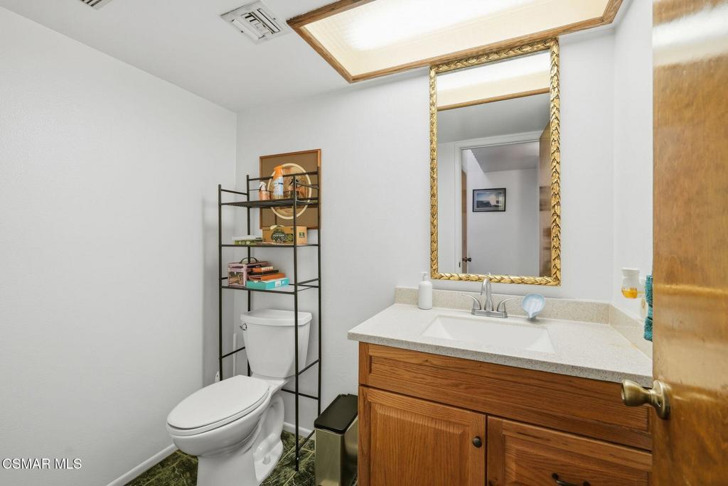 4915 Vejar Drive Property Photo 15