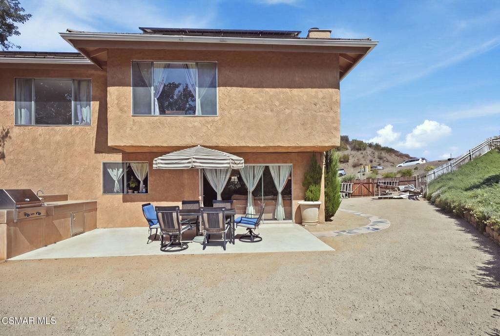 4915 Vejar Drive Property Photo 40
