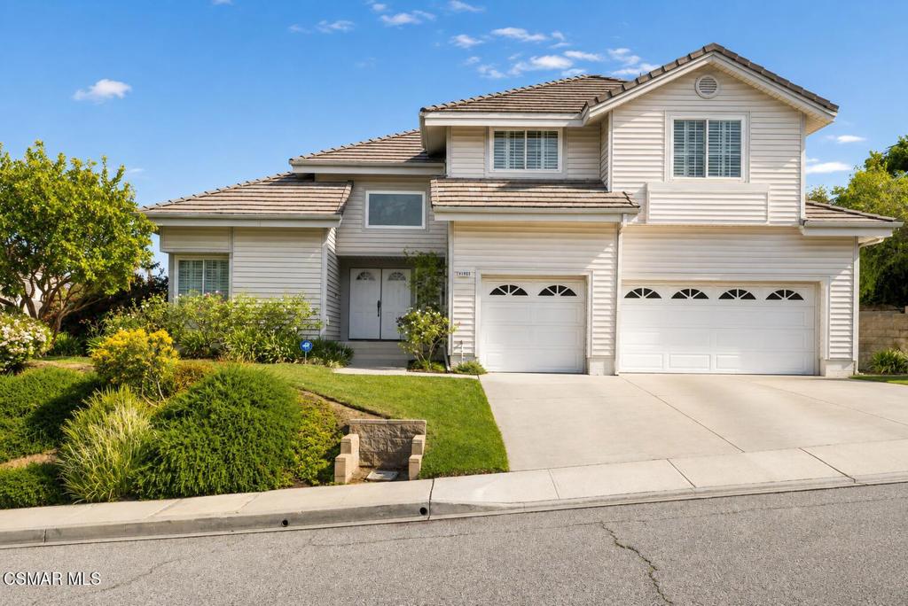 11823 Maple Crest Street Property Photo 1