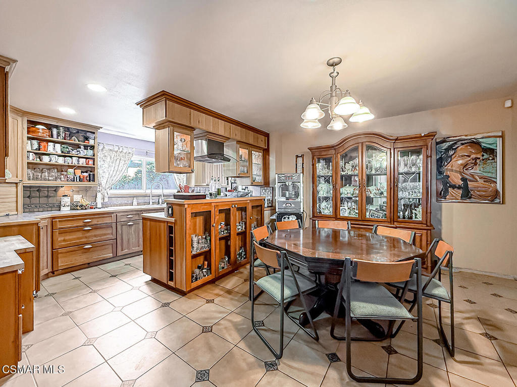 1772 Regent Street Property Photo 5