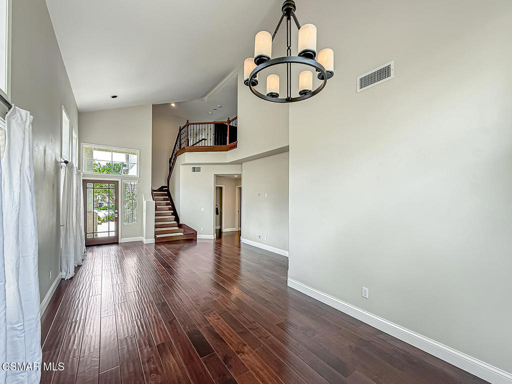 3159 Foxtail Court Property Photo 9