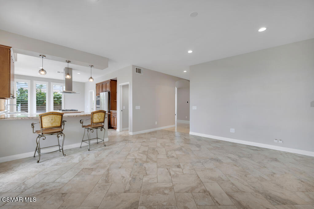 6320 Ballantine Place Property Photo 15