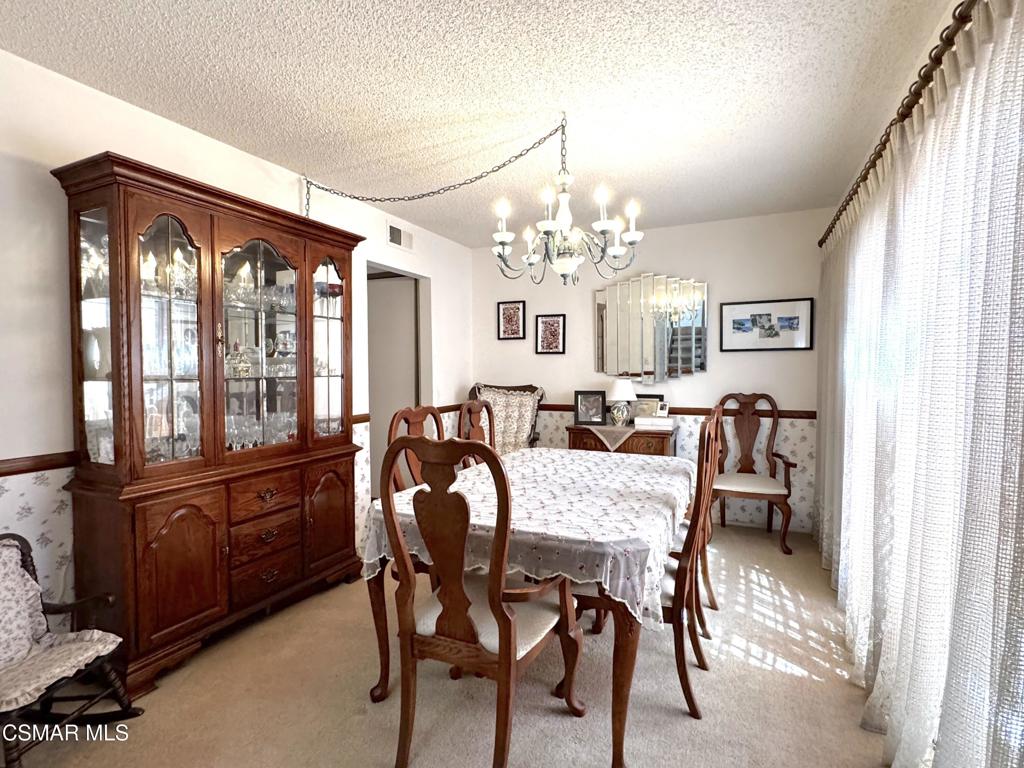 10201 Valley Circle Boulevard 2 Property Photo 3