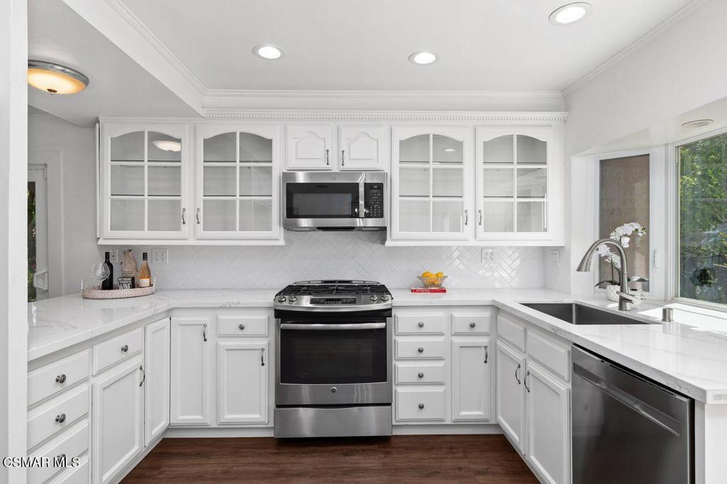 4227 Park Alisal Property Photo 8