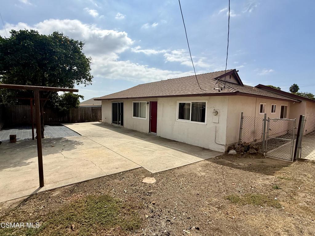 1298 Arrowhead Avenue Property Photo 3