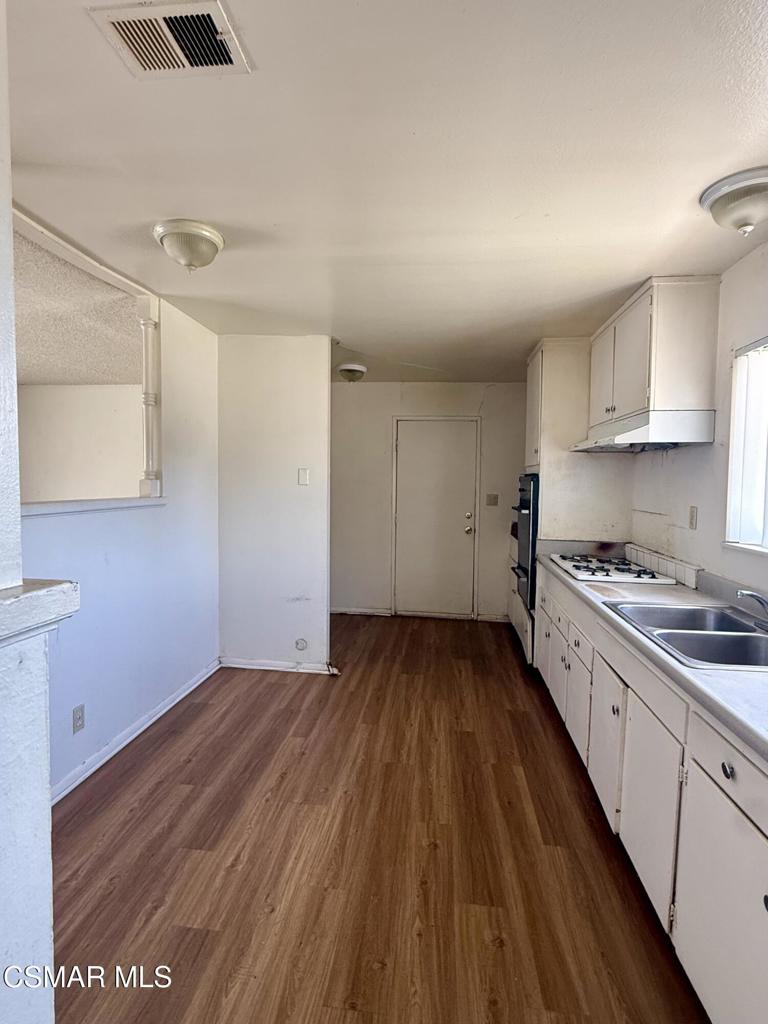 1298 Arrowhead Avenue Property Photo 7