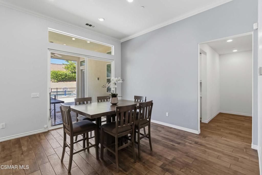 585 Comet Avenue Property Photo 12