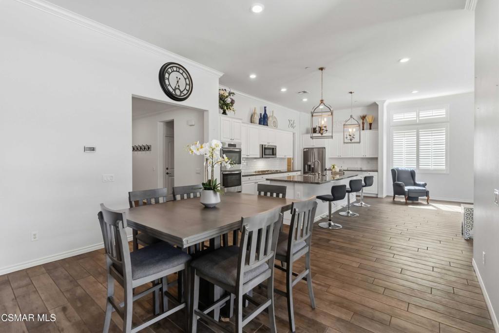 585 Comet Avenue Property Photo 14