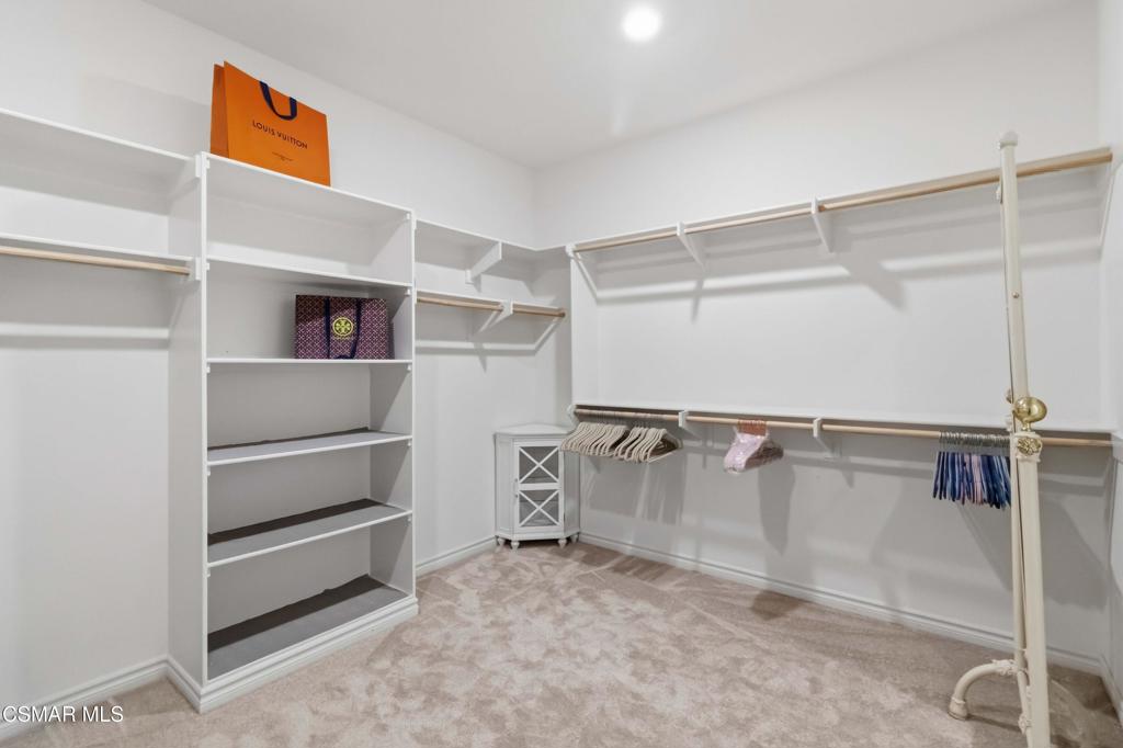 585 Comet Avenue Property Photo 33