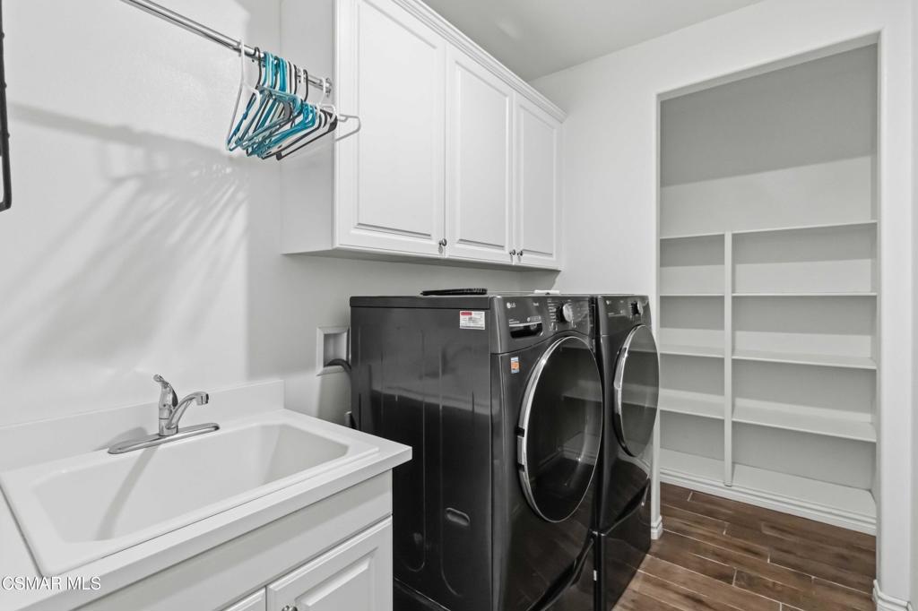 585 Comet Avenue Property Photo 39