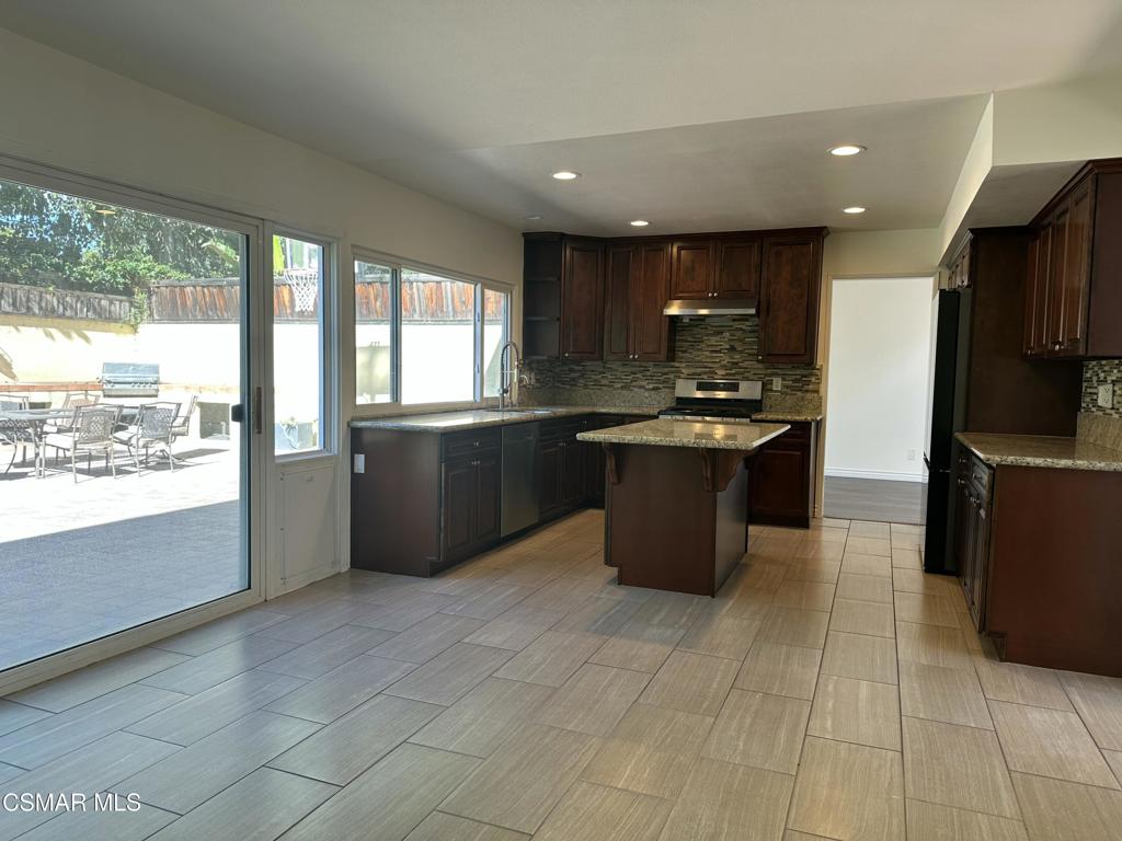 1165 Triunfo Canyon Road Property Photo 10