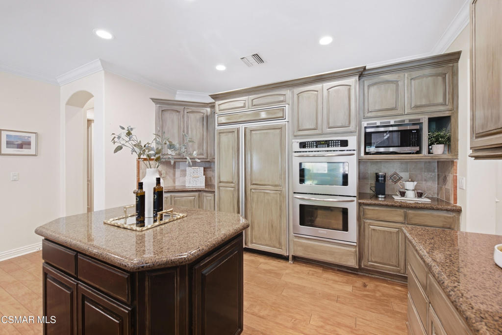 1685 Hauser Circle Property Photo 25