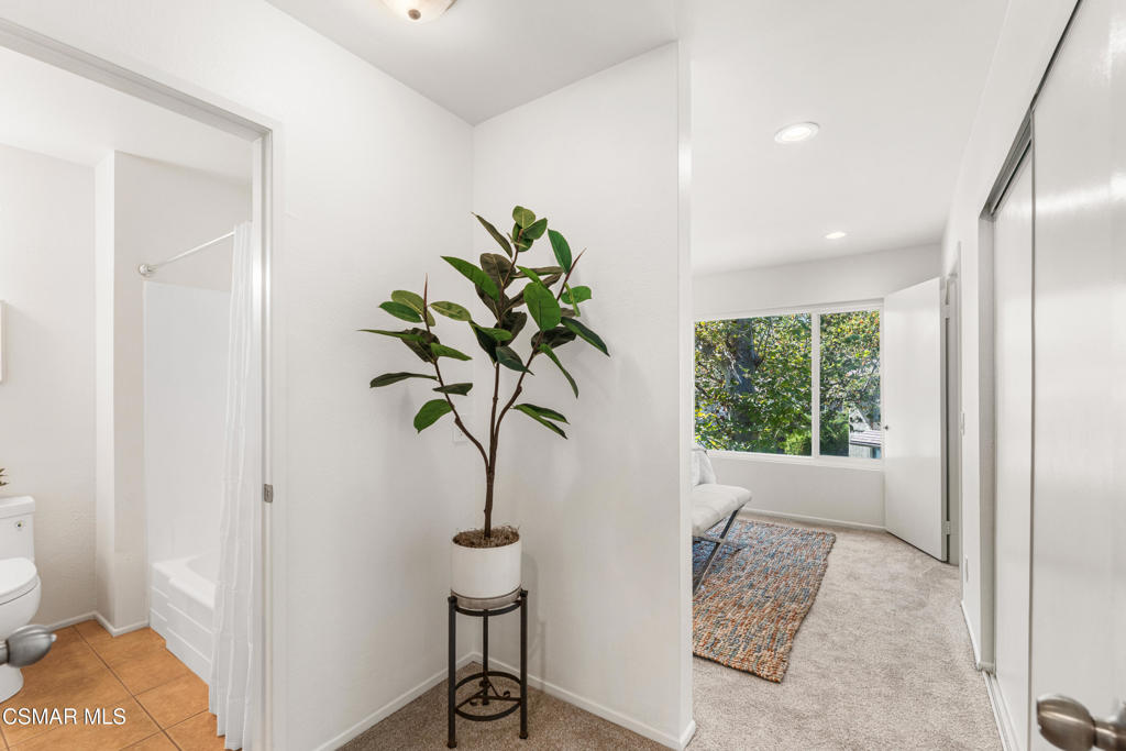 476 Serento Circle Property Photo 16