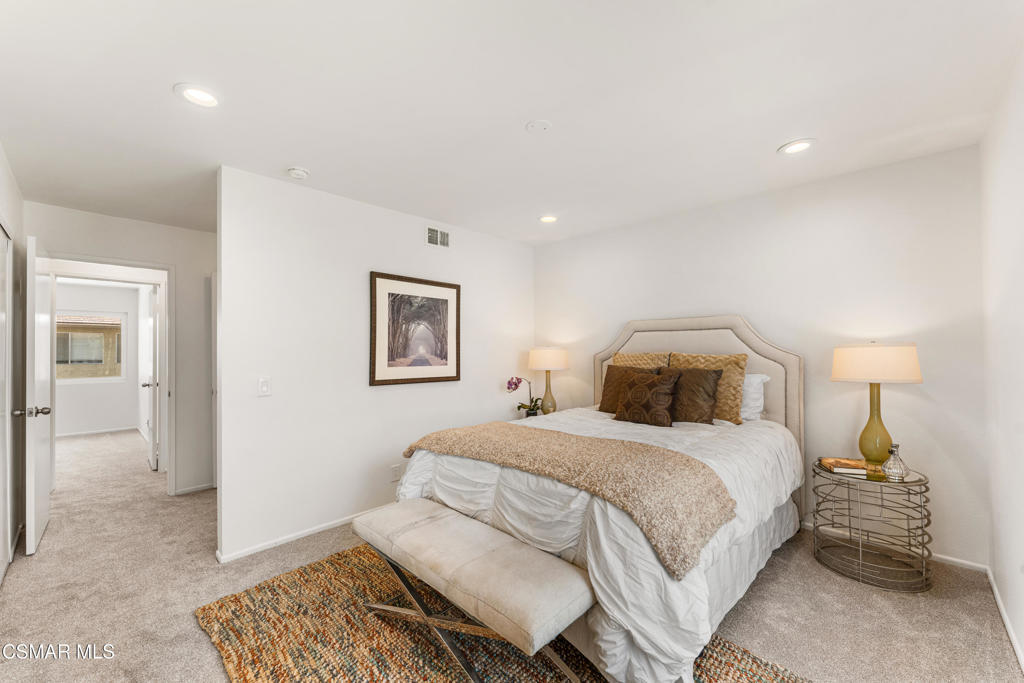 476 Serento Circle Property Photo 18
