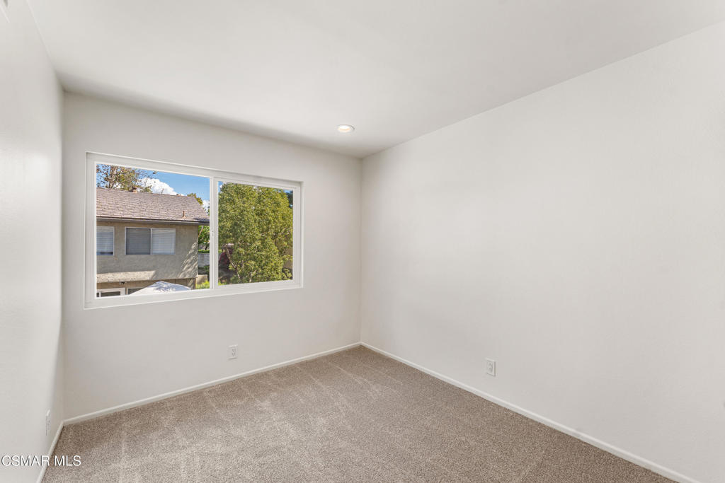 476 Serento Circle Property Photo 24
