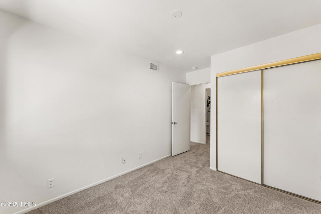 476 Serento Circle Property Photo 25