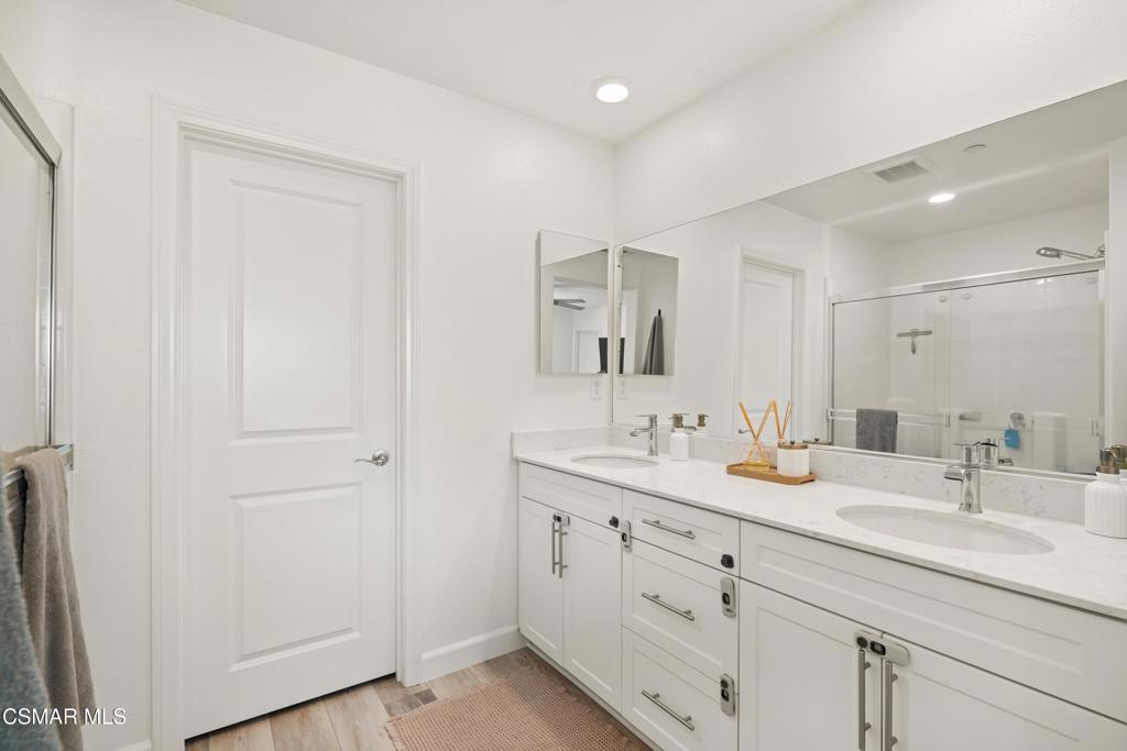 391 Townsite Promenade Property Photo 17