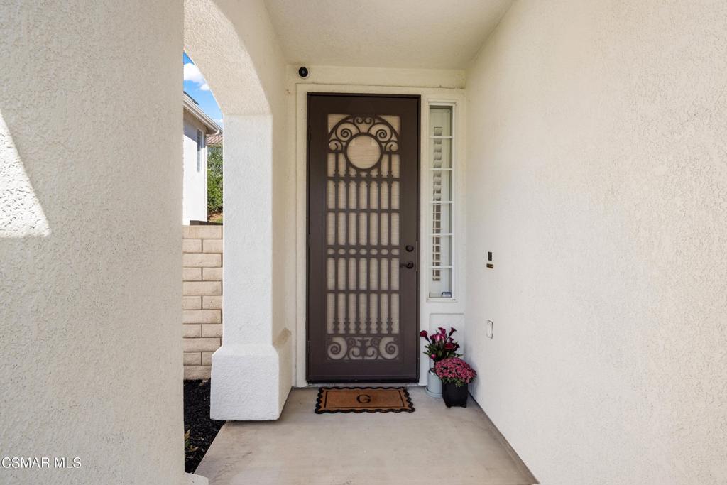590 Camino Del Sol Property Photo 4