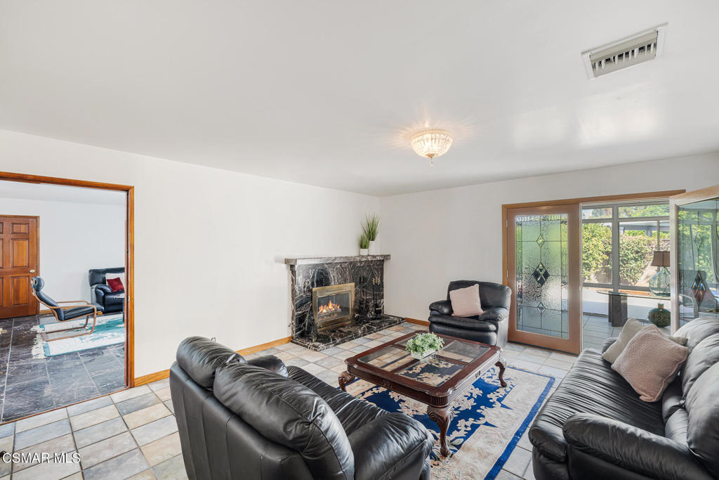 6434 Ponce Avenue Property Photo 17