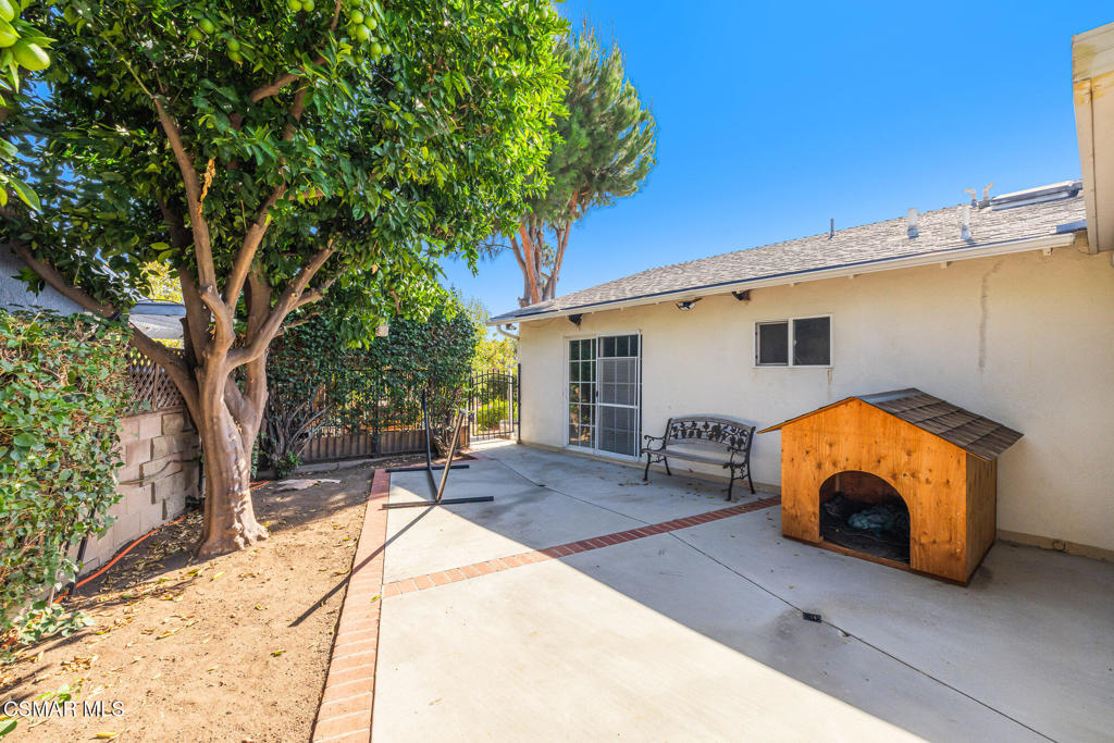 6434 Ponce Avenue Property Photo 46