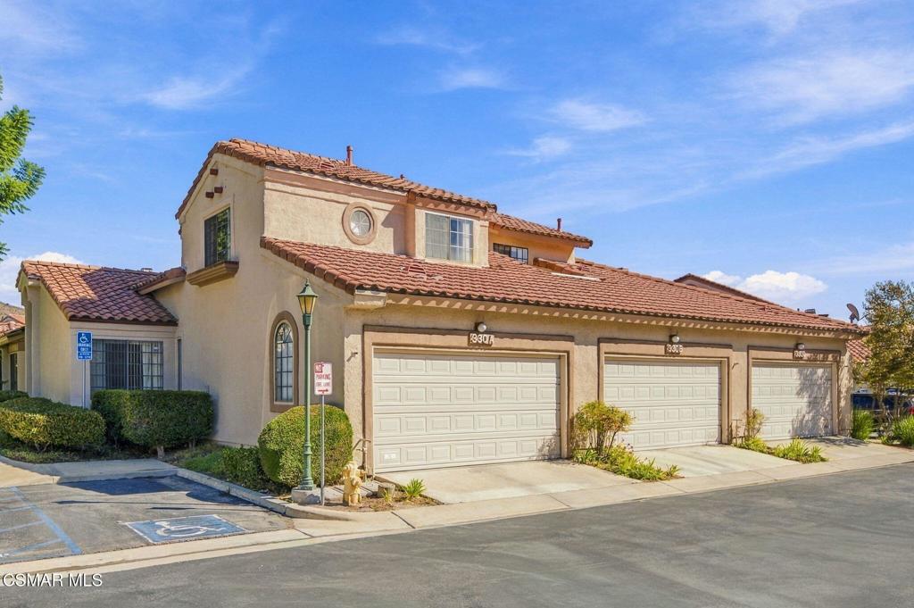 330 Country Club Drive A Property Photo 2