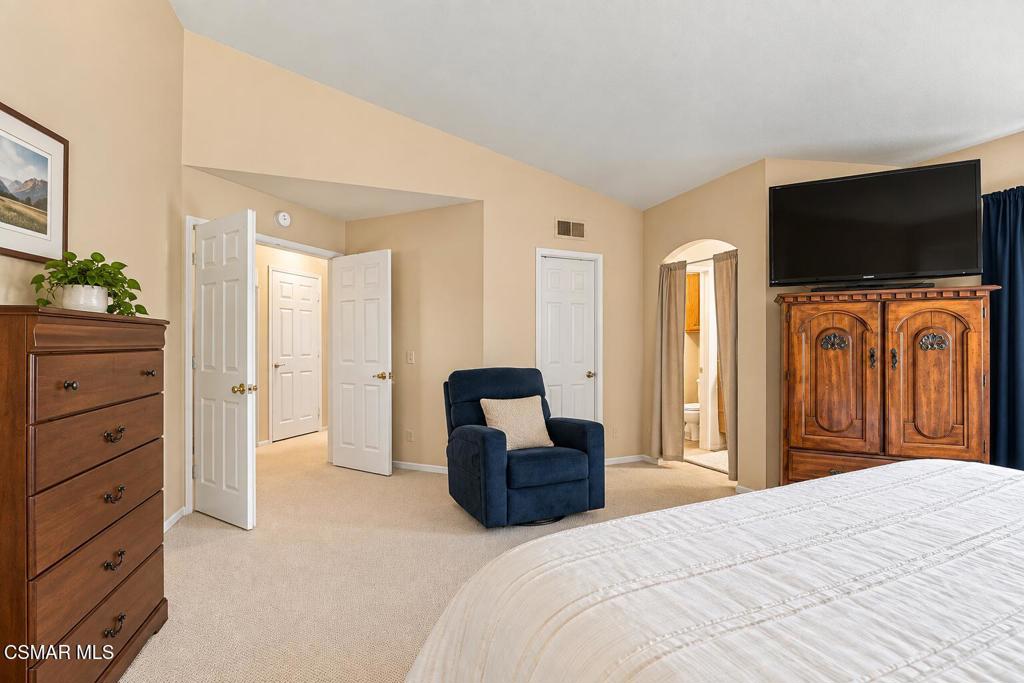 330 Country Club Drive A Property Photo 14