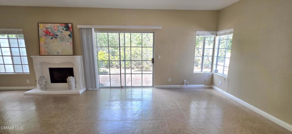 5645 Tanner Ridge Avenue Property Photo 10