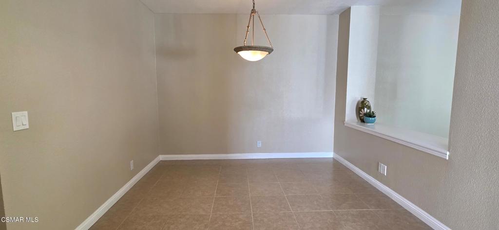 5645 Tanner Ridge Avenue Property Photo 11