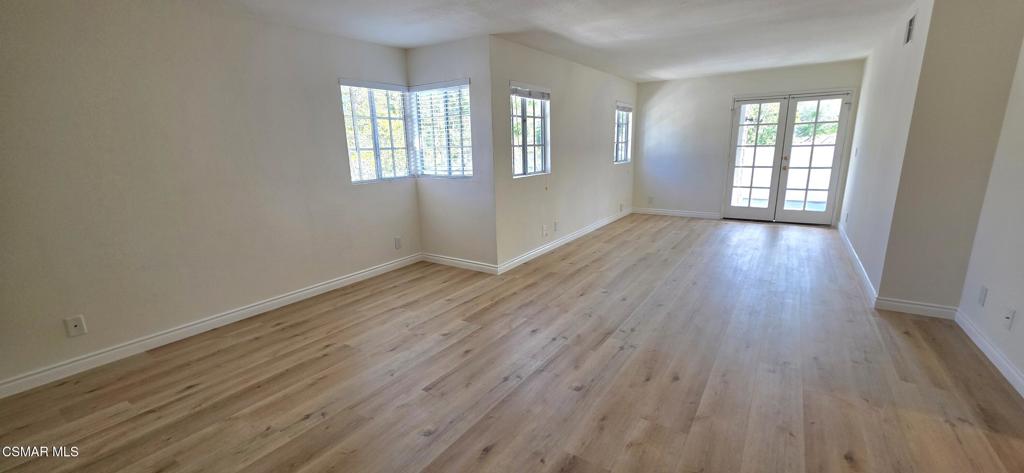 5645 Tanner Ridge Avenue Property Photo 21